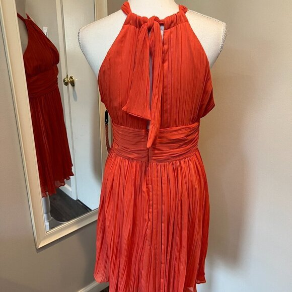 NWT BB Dakota Tangerine Garland Crepe Halter dress, Size 10 - Picture 9 of 16